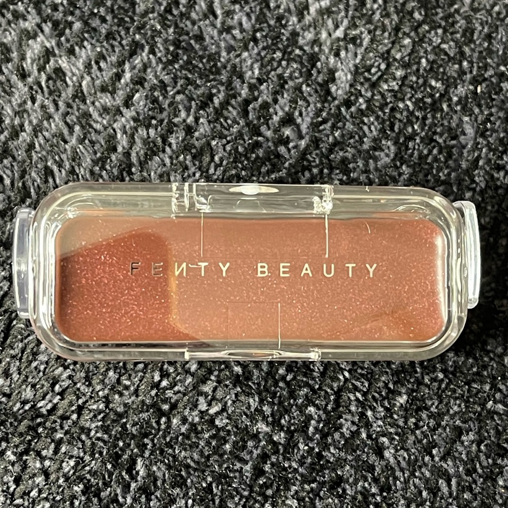 Fenty Hot Chocolit Gloss Bomb Dip Clip-On Luminizer - Picture 5 of 6